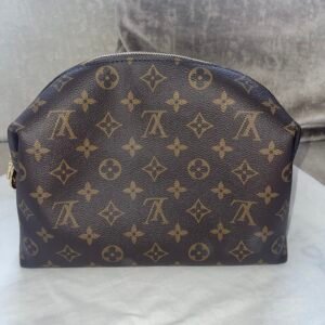 SOLDLouis Vuitton Toiletry Pouch GM